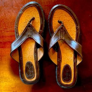 Women’s Sandals, like new